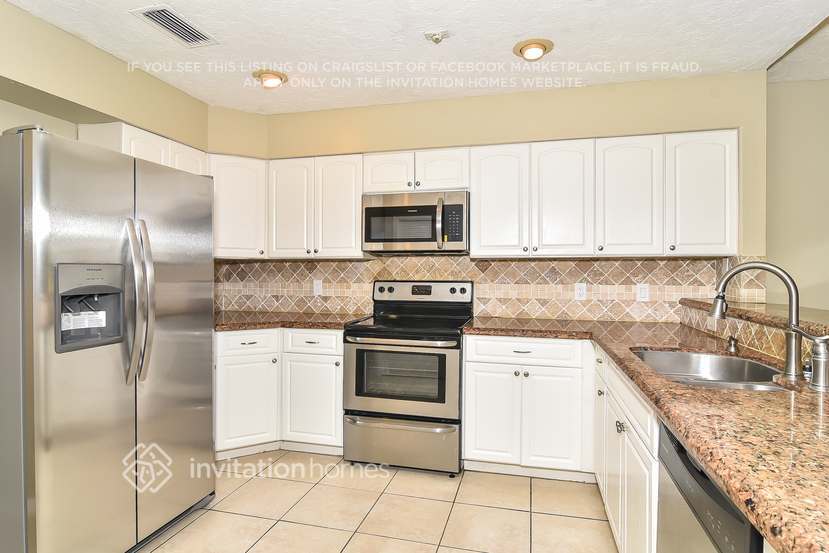 Building Photo - 1918 Lindsey Ct