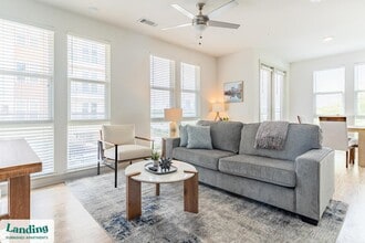 Building Photo - 1852 E Northside Dr