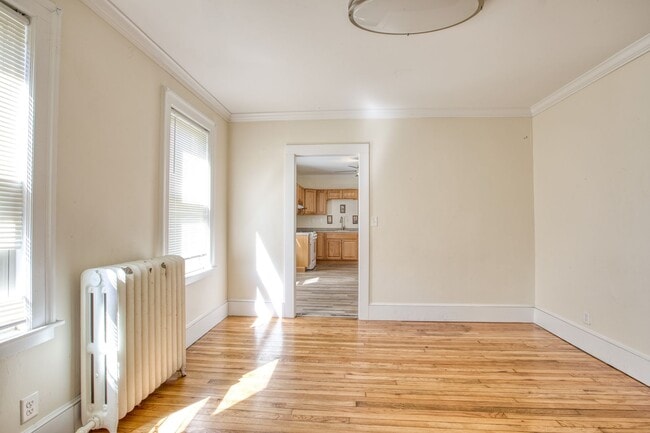 Building Photo - 2 Bedroom 1st FL Rental