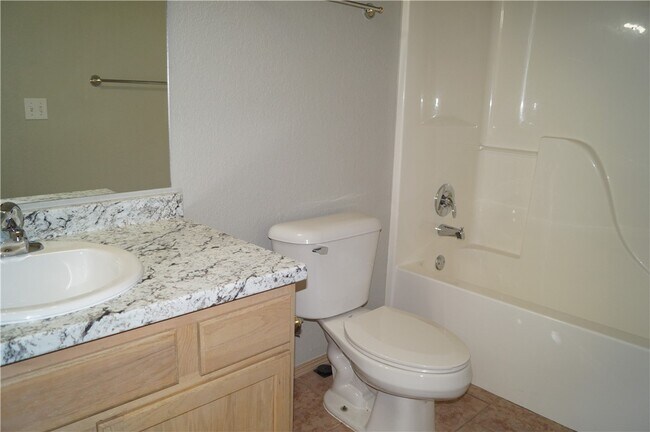 Building Photo - 67 Dakota Trail