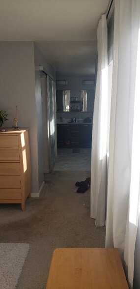 Building Photo - 9733 Dunning Cir