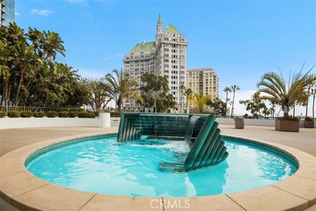 Building Photo - 700 E Ocean Blvd