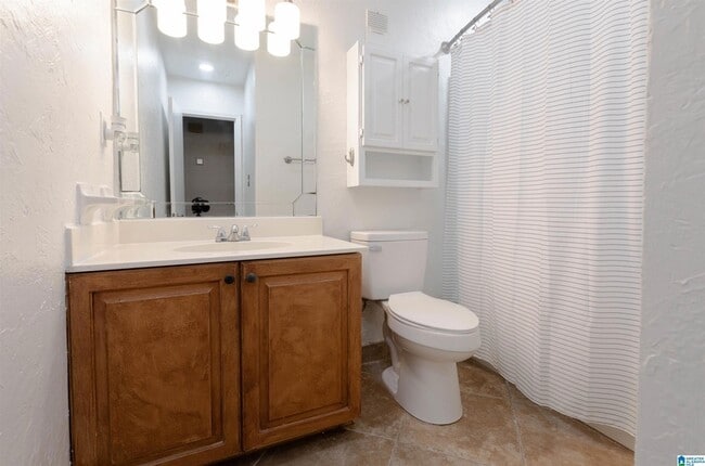 Building Photo - 3612 Chaumont Dr