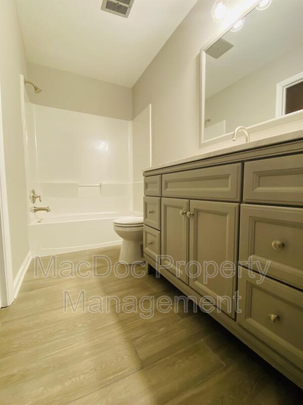 Building Photo - 12202 McClain St