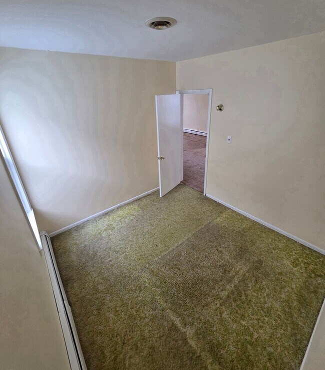 Building Photo - 1122-1124 Seventh Ave