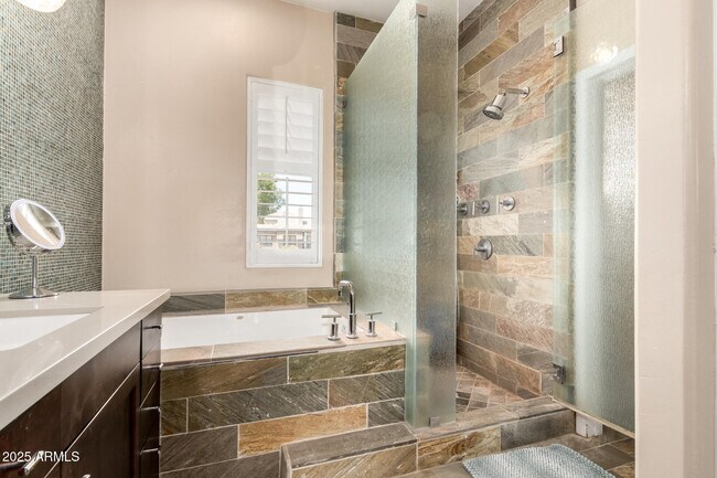 Building Photo - 7400 E Gainey Club Dr