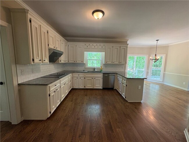 Building Photo - 10575 Aviary Dr