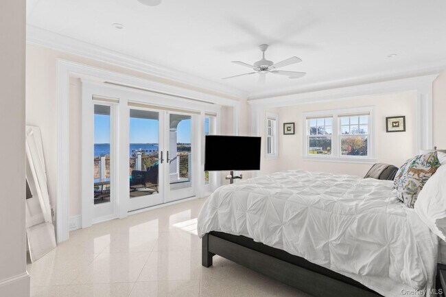 Building Photo - 17 Ludlow Ln