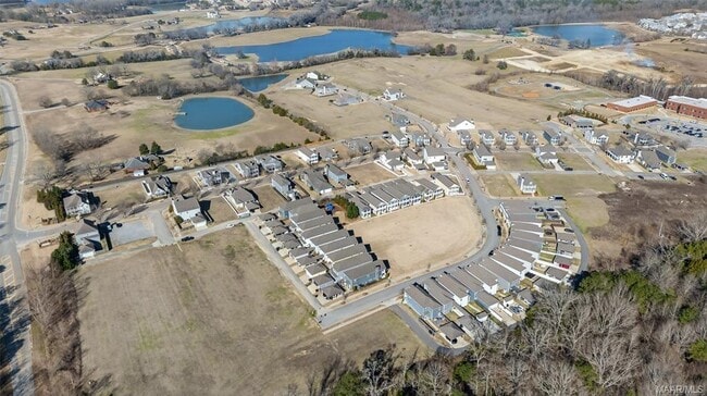 Building Photo - 132 Ave of The Orchards