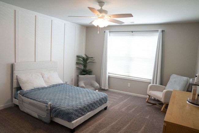 Building Photo - 114 Great Bend Dr