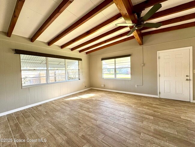 Building Photo - 1004 Green Rd