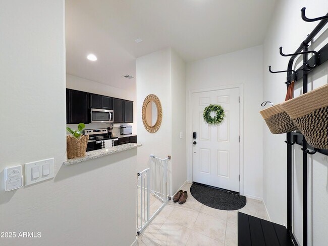 Building Photo - 24458 W Verlea Dr