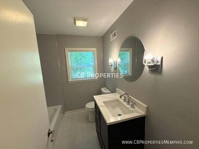 Building Photo - 207 Gardenia Cove