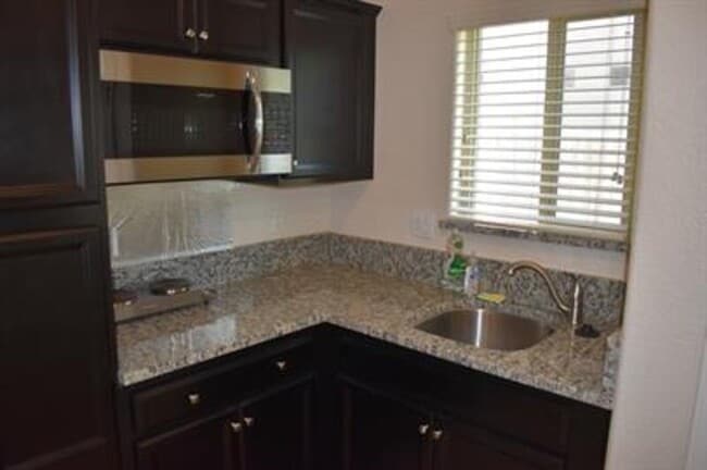 Building Photo - 3751 De Soto Way