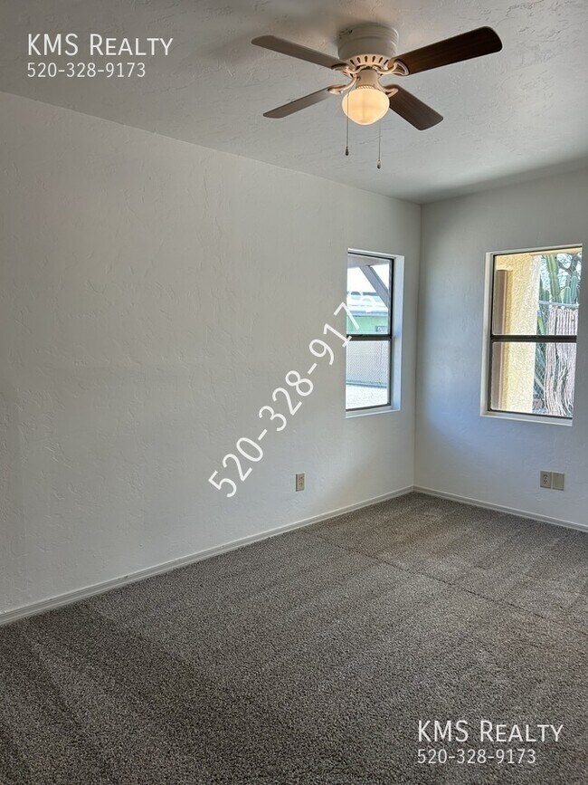 Building Photo - 781 N Anita Ave