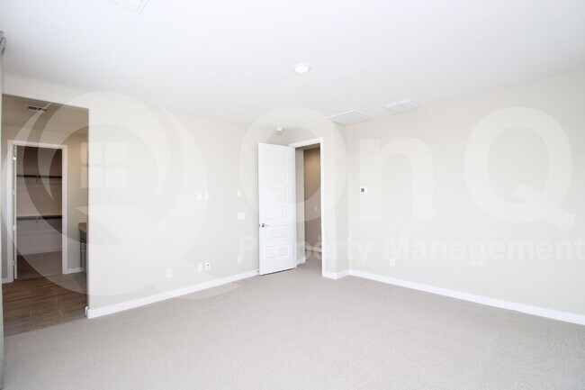 Building Photo - 4119 N 93rd Ln
