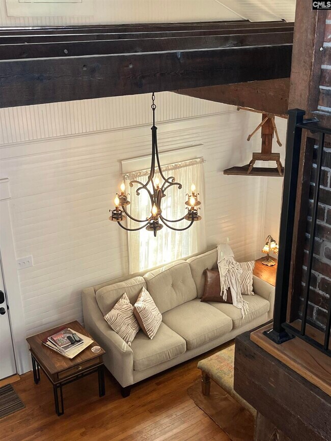 Building Photo - 214 Augusta St