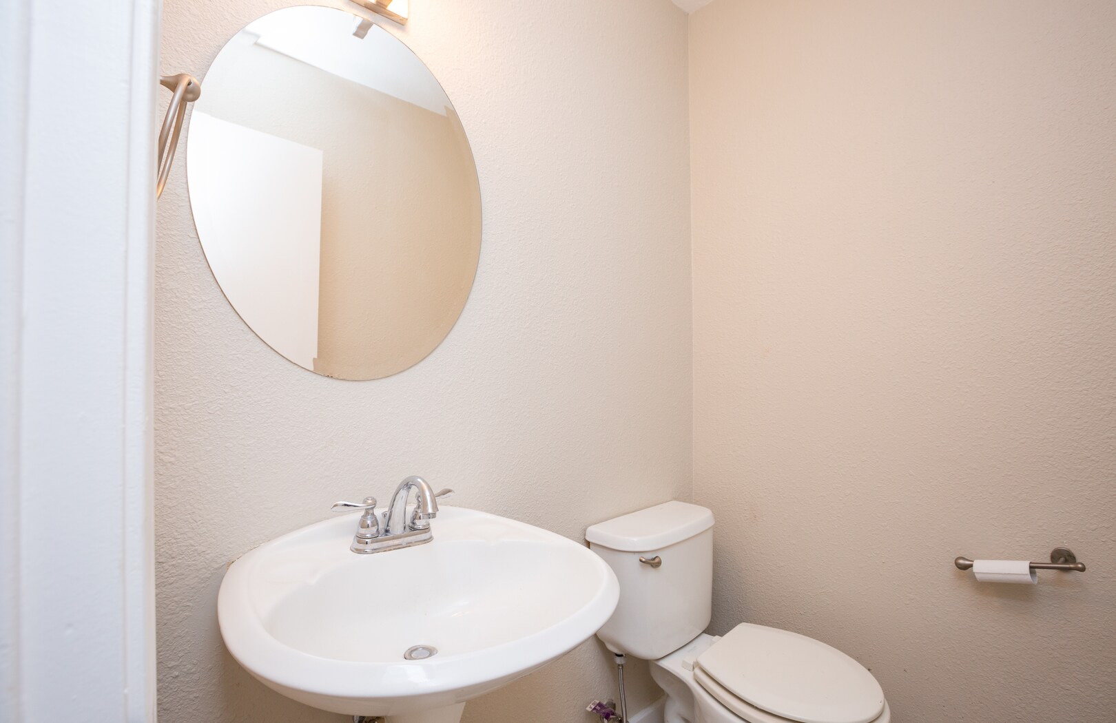 Building Photo - 6034 Gaelic