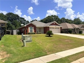 Building Photo - 9646 Estate Dr