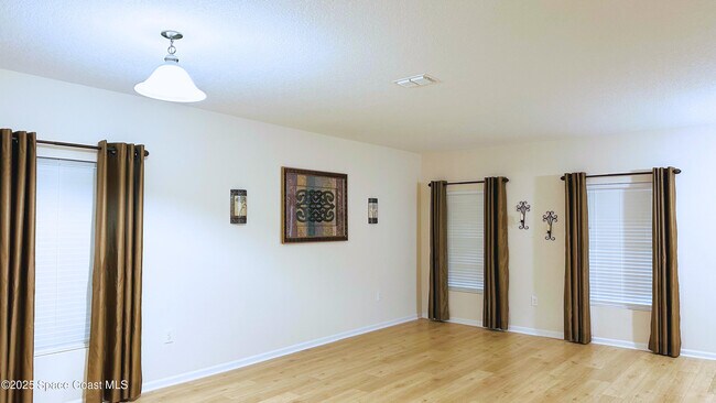 Building Photo - 1517 Attilburgh Blvd