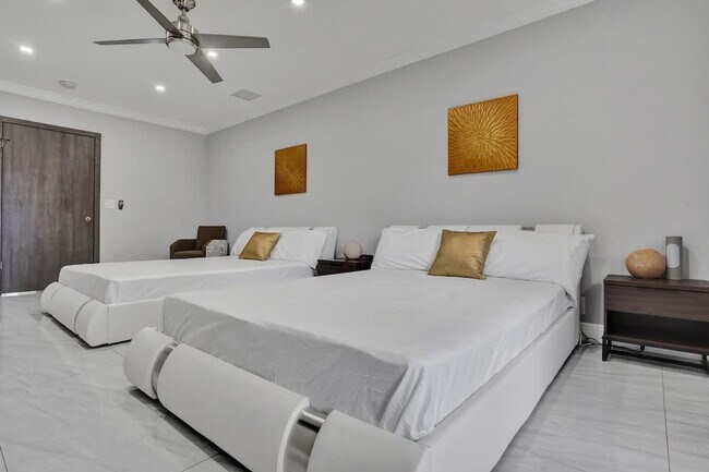 Building Photo - 1000 Diplomat Pkwy