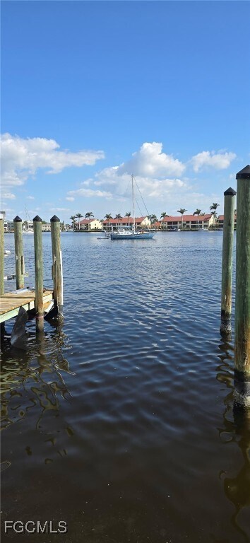 Building Photo - 434 Tudor Dr