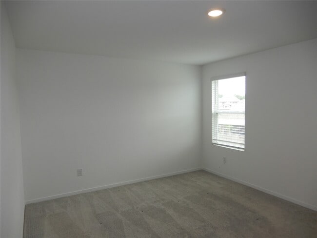 Building Photo - 21102 Trivento Dr