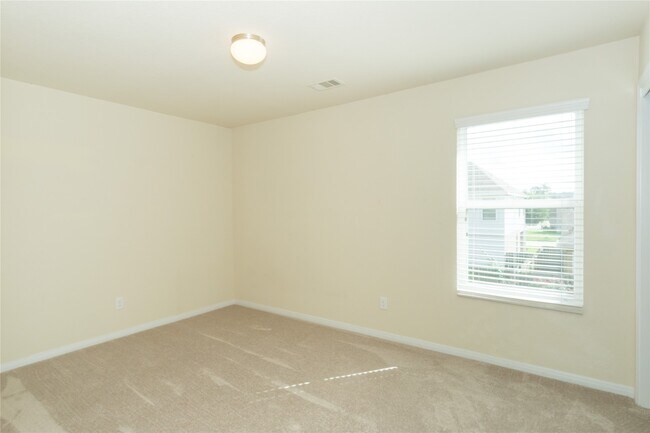 Building Photo - 2535 Elm Crossing Trail