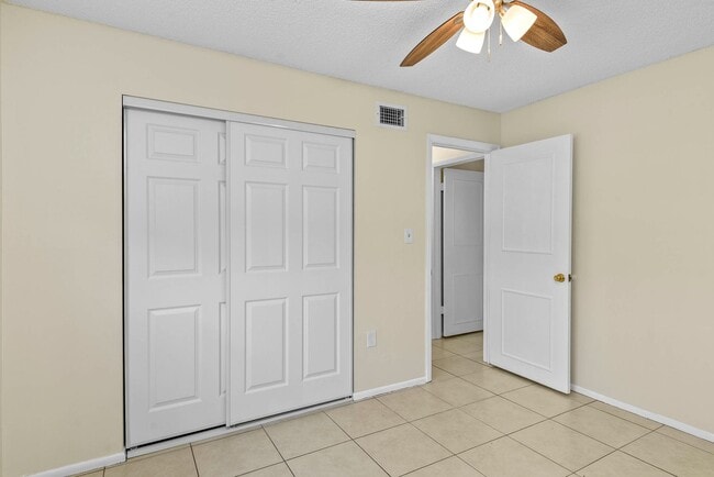 Building Photo - Newly remodeled 2 bedroom, 1 bath in Kissimmee