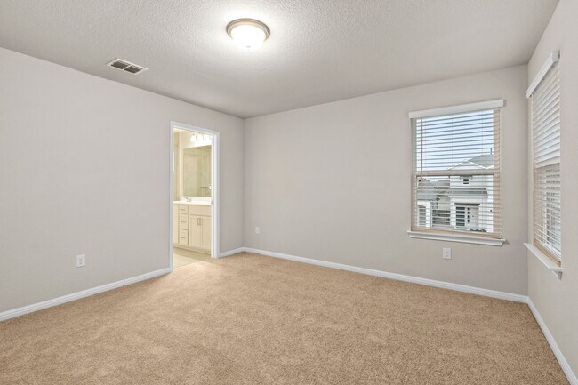 Building Photo - 1156 Autumn Heather Dr