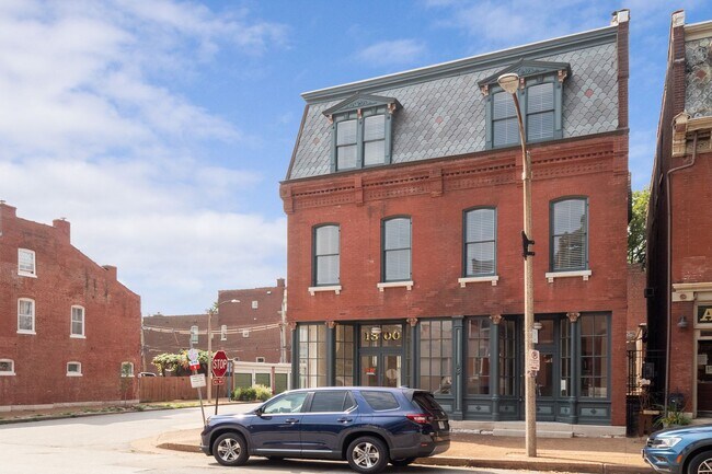 Building Photo - 1300 Sidney St