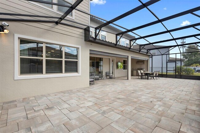 Building Photo - 8000 Leaf Grv Cir