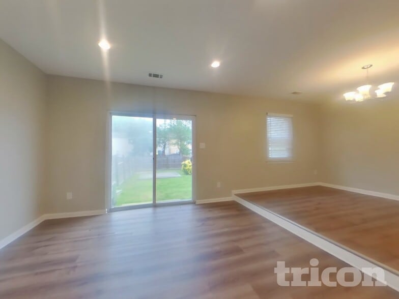 Building Photo - 3281 Ryon Ct