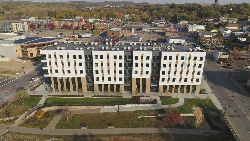 Andante 100 N Farwell St Eau Claire WI 54703 Apartment Finder