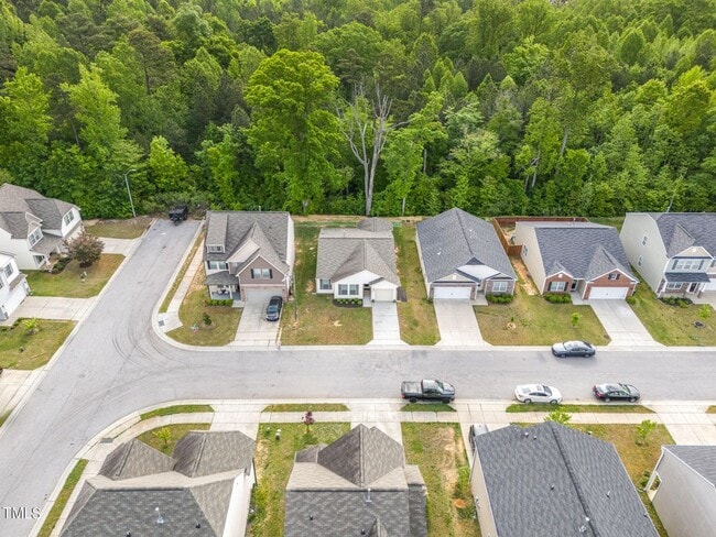 Building Photo - Charming 3 Bedroom Ranch with 1-Car Garage...