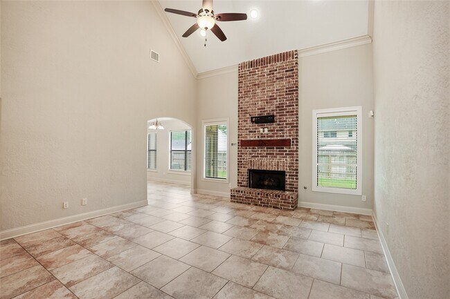 Building Photo - 536 Stephen F Austin Dr