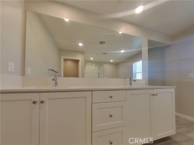 Building Photo - 31587 Willowood Way