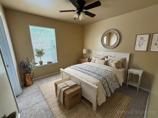 Building Photo - 4806 Greenlee Dr