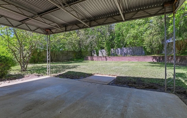 Building Photo - 4337 Shamrock Ln