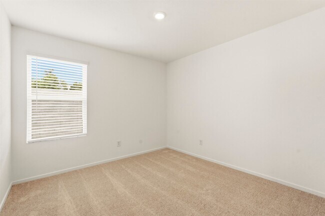 Building Photo - 6034 Ash Willow Ct
