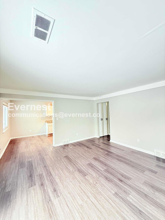 Building Photo - 19918 Rensellor St