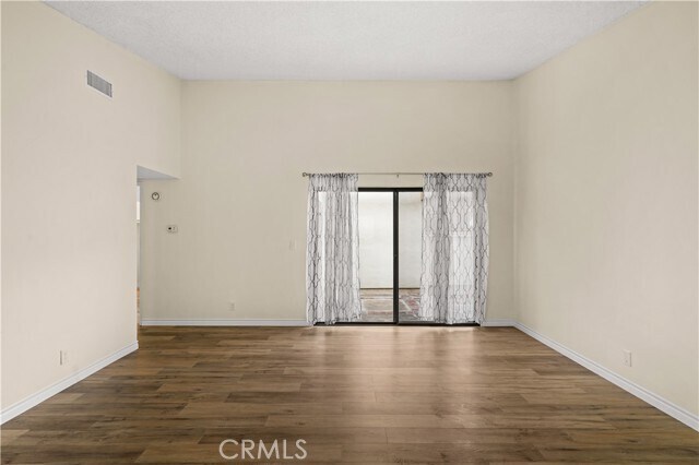 Building Photo - 450 Shady Ct