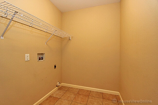 Building Photo - Travelers Way 2479/2481