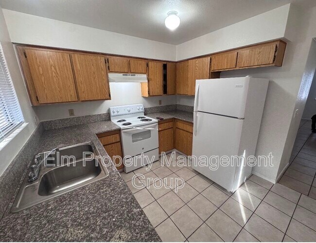 Building Photo - 3411 Civic Center Dr