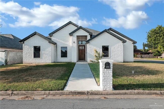Primary Photo - 4000 W Hackberry Ave