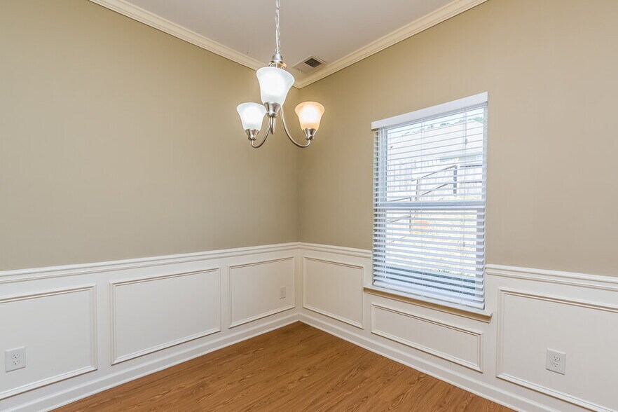 Building Photo - 474 Highland Falls Dr