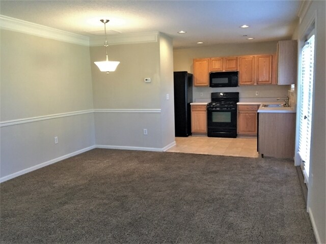 Building Photo - 5915 Leawood Run Ct
