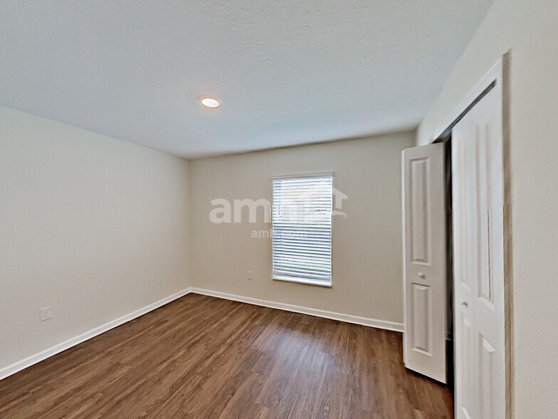 Building Photo - 4345 Seven Canyons Dr