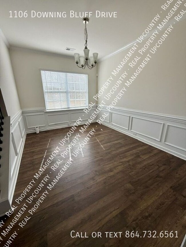 Building Photo - 1106 Downing Bluff Dr