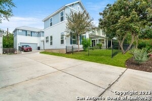 Building Photo - 223 Claremont Ave